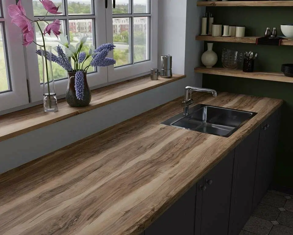 Защита стеклянного стола от царапин и сколов: все способы — от накладок до бронеплёнки